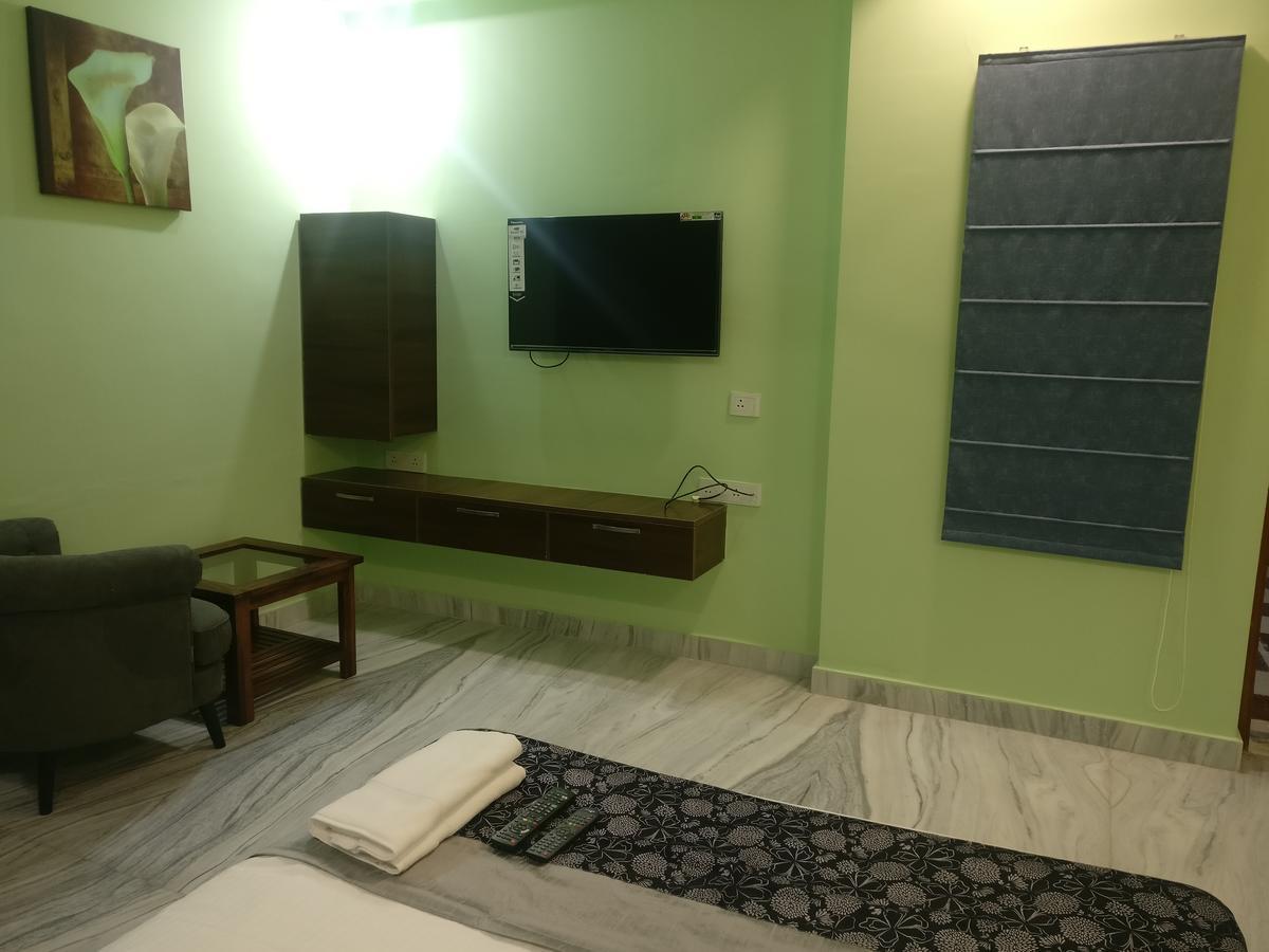 Misty Lake Guest House Hyderabad Exterior foto