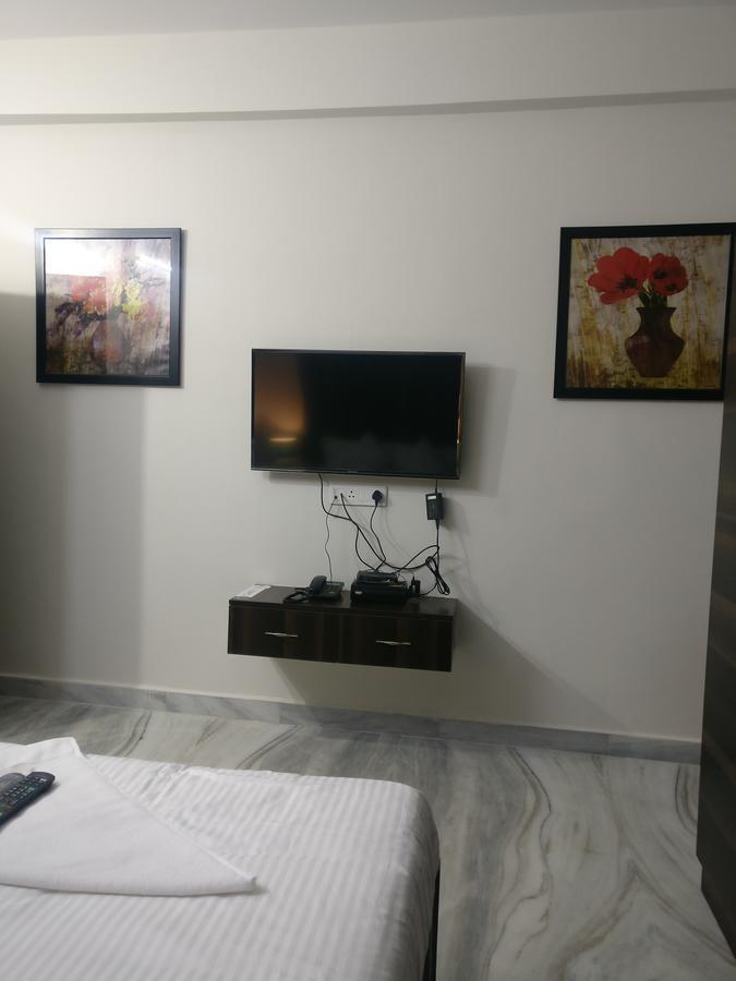 Misty Lake Guest House Hyderabad Exterior foto