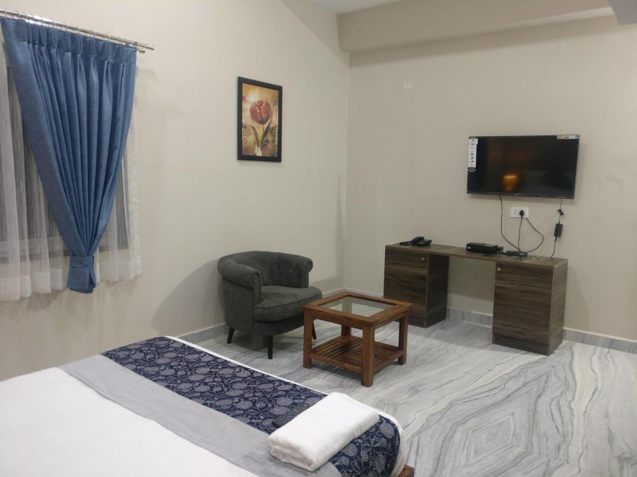 Misty Lake Guest House Hyderabad Exterior foto