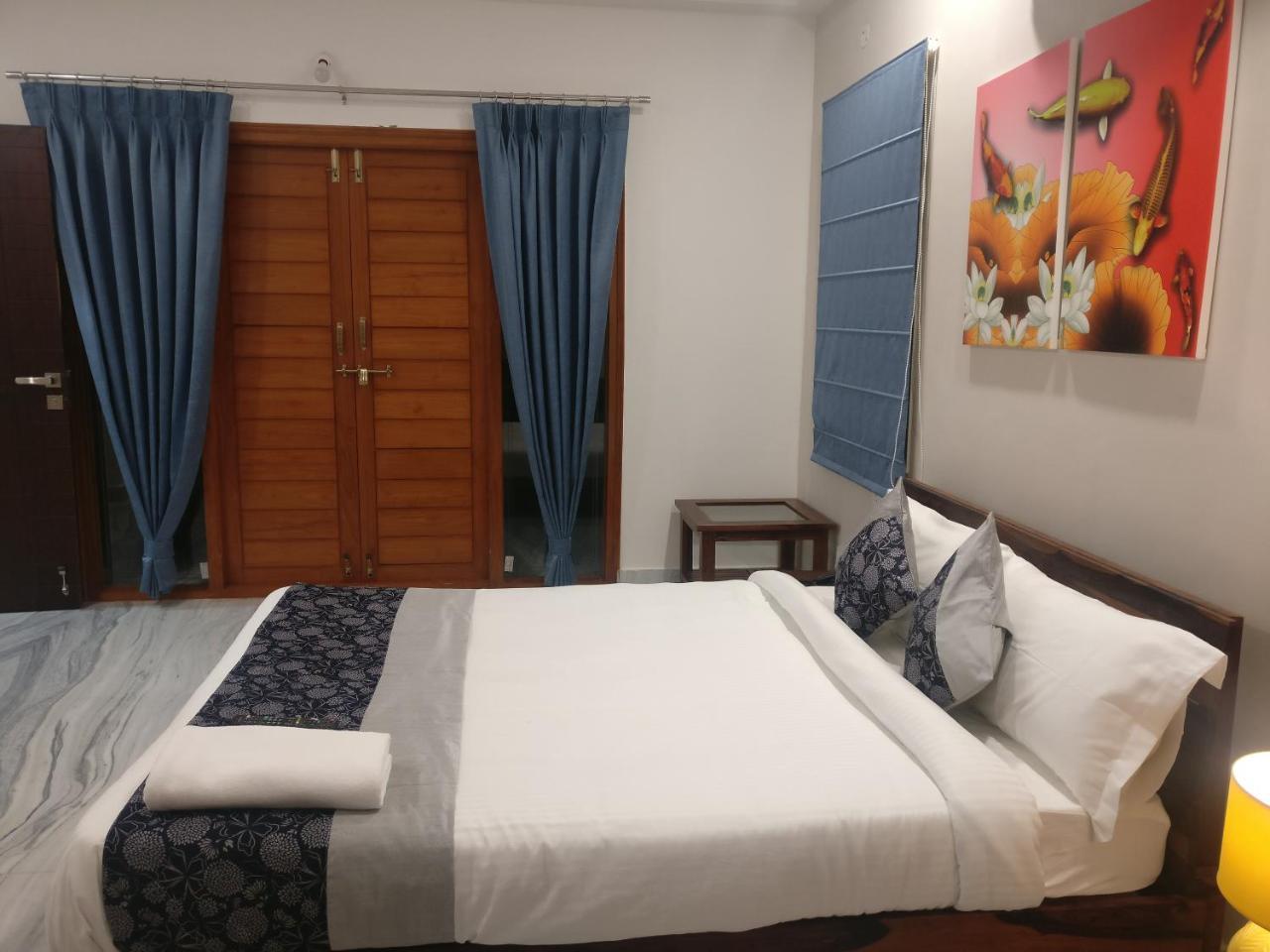 Misty Lake Guest House Hyderabad Exterior foto